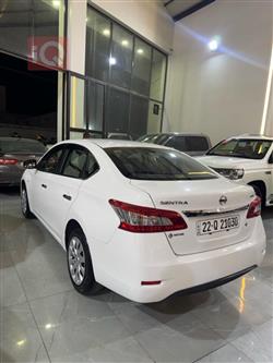 نيسان سنترا